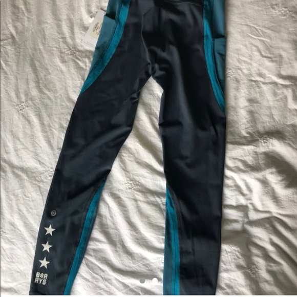 RARE NWT Barry’s bootcamp X Lululemon leggings 2 - Picture 4 of 4